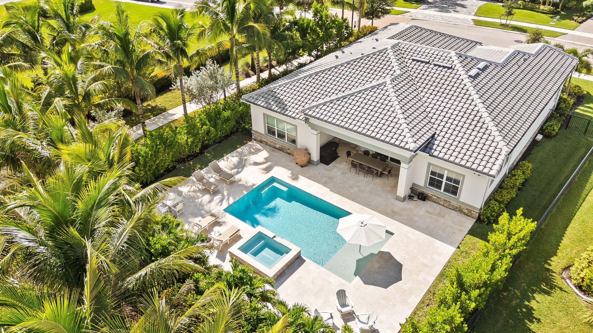 12705 Nevins Lane, Palm Beach Gardens, FL, 33412/$1,399,999 1 12705 Nevins Lane