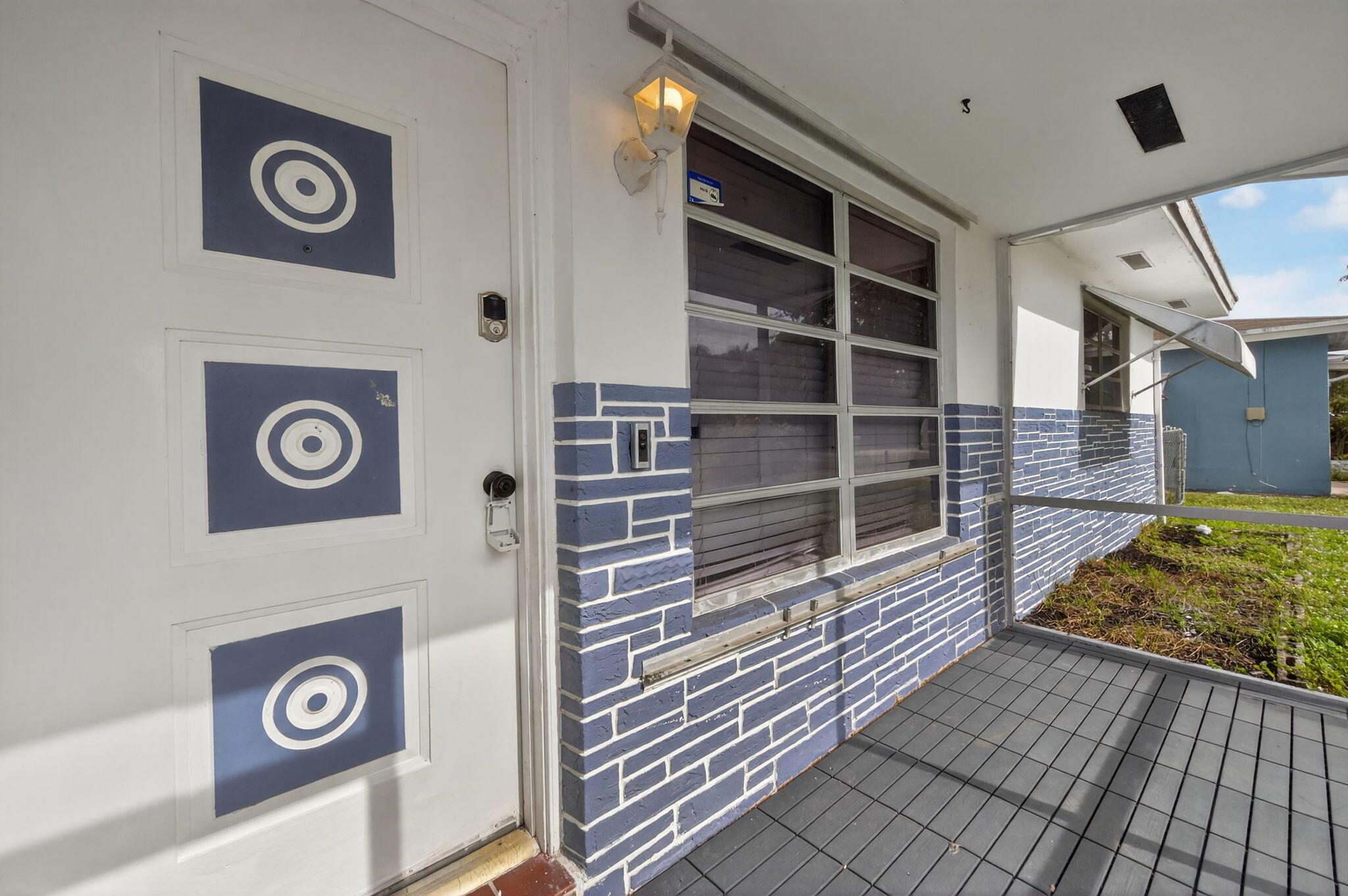 WELWYN MANOR - Residential Lease