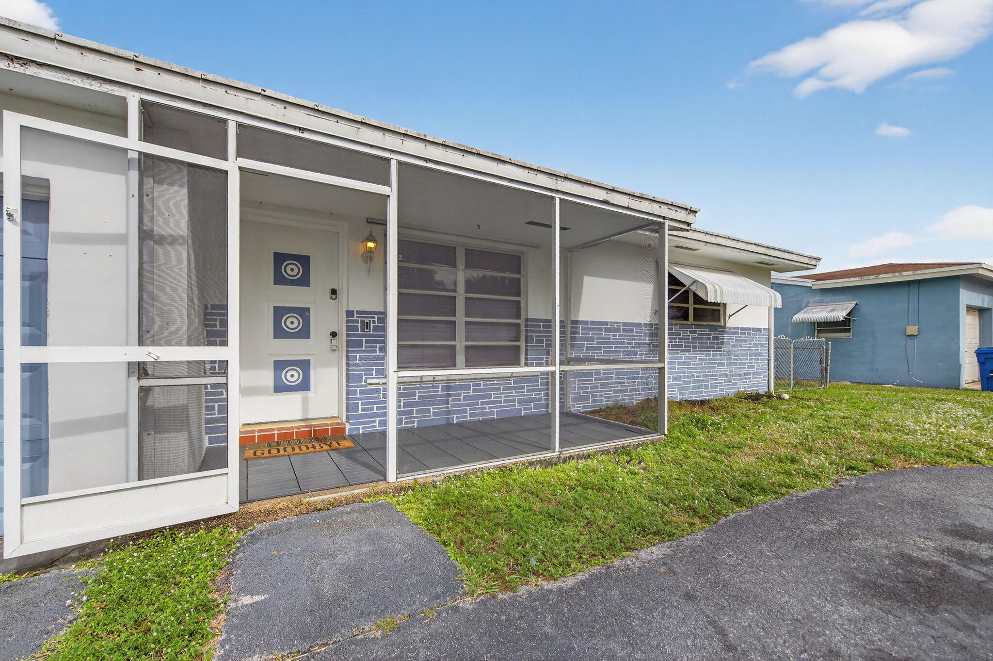 WELWYN MANOR - Residential Lease