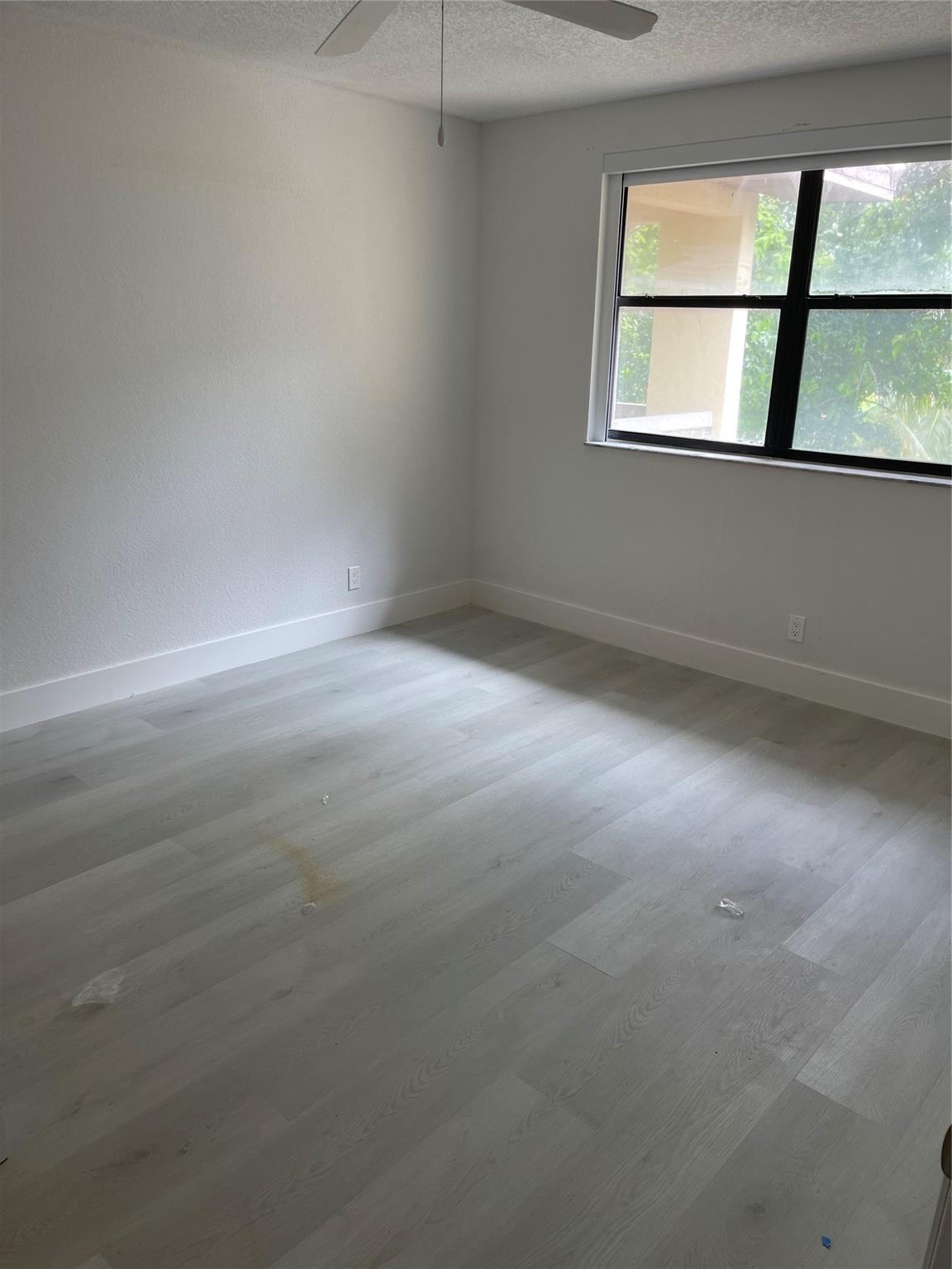 Doral Las Vistas Condominium - Residential Lease