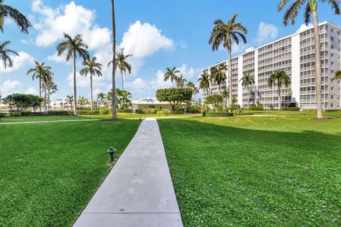 A home in Highland Beach