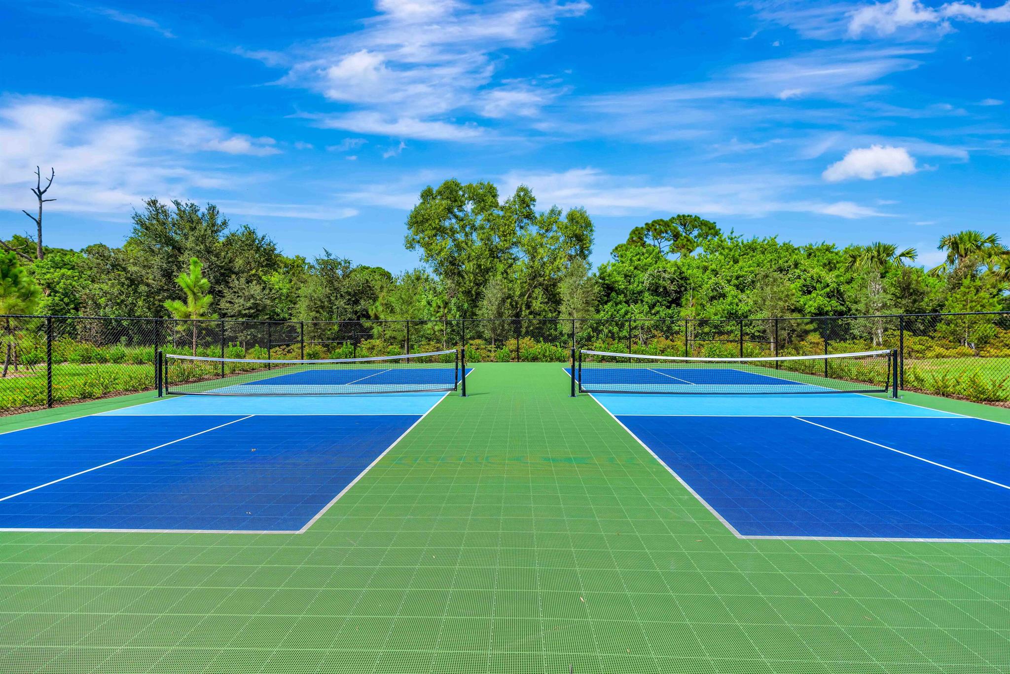 SALERNO RESERVE AT SHOWCA - Residential Lease