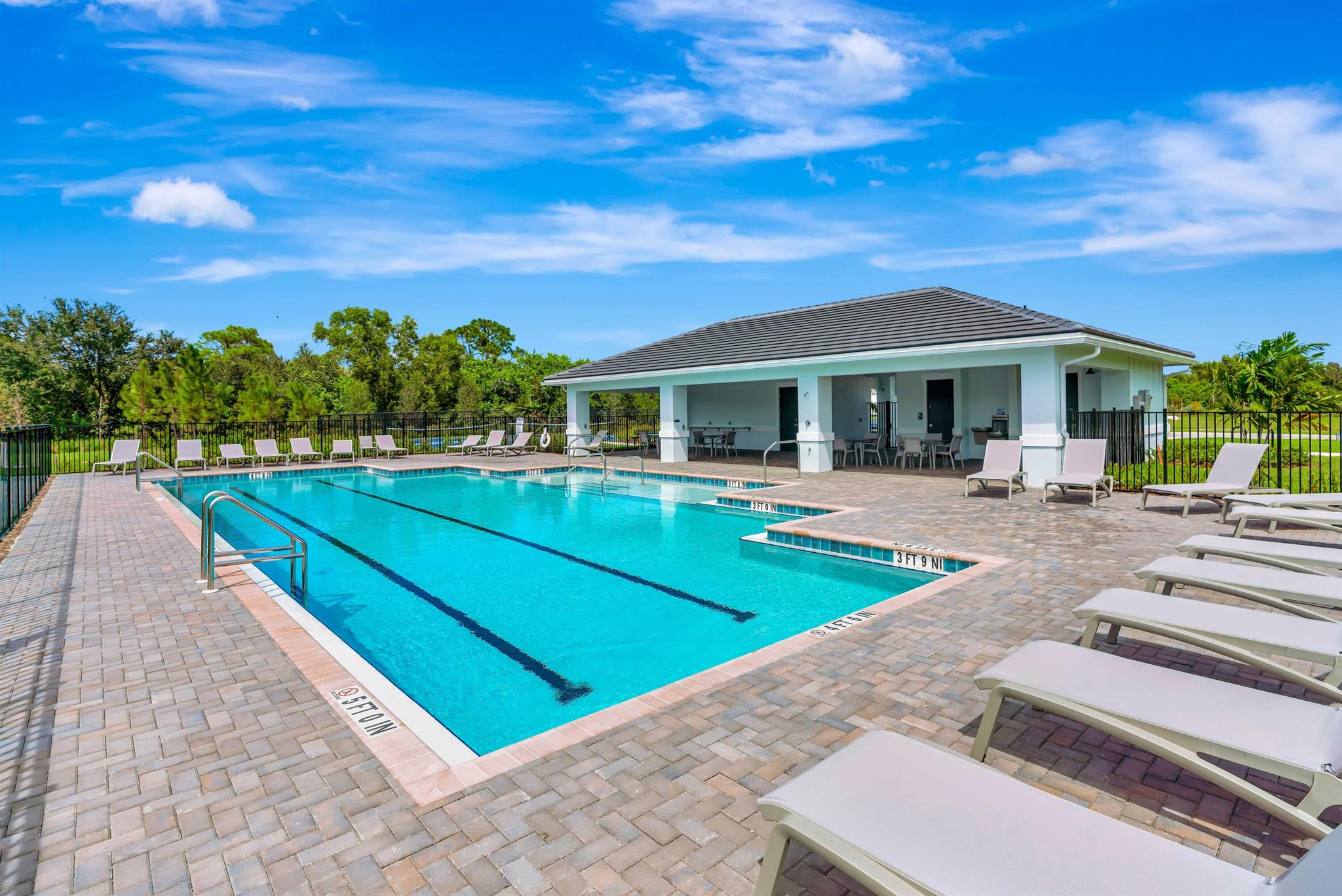 SALERNO RESERVE AT SHOWCA - Residential Lease