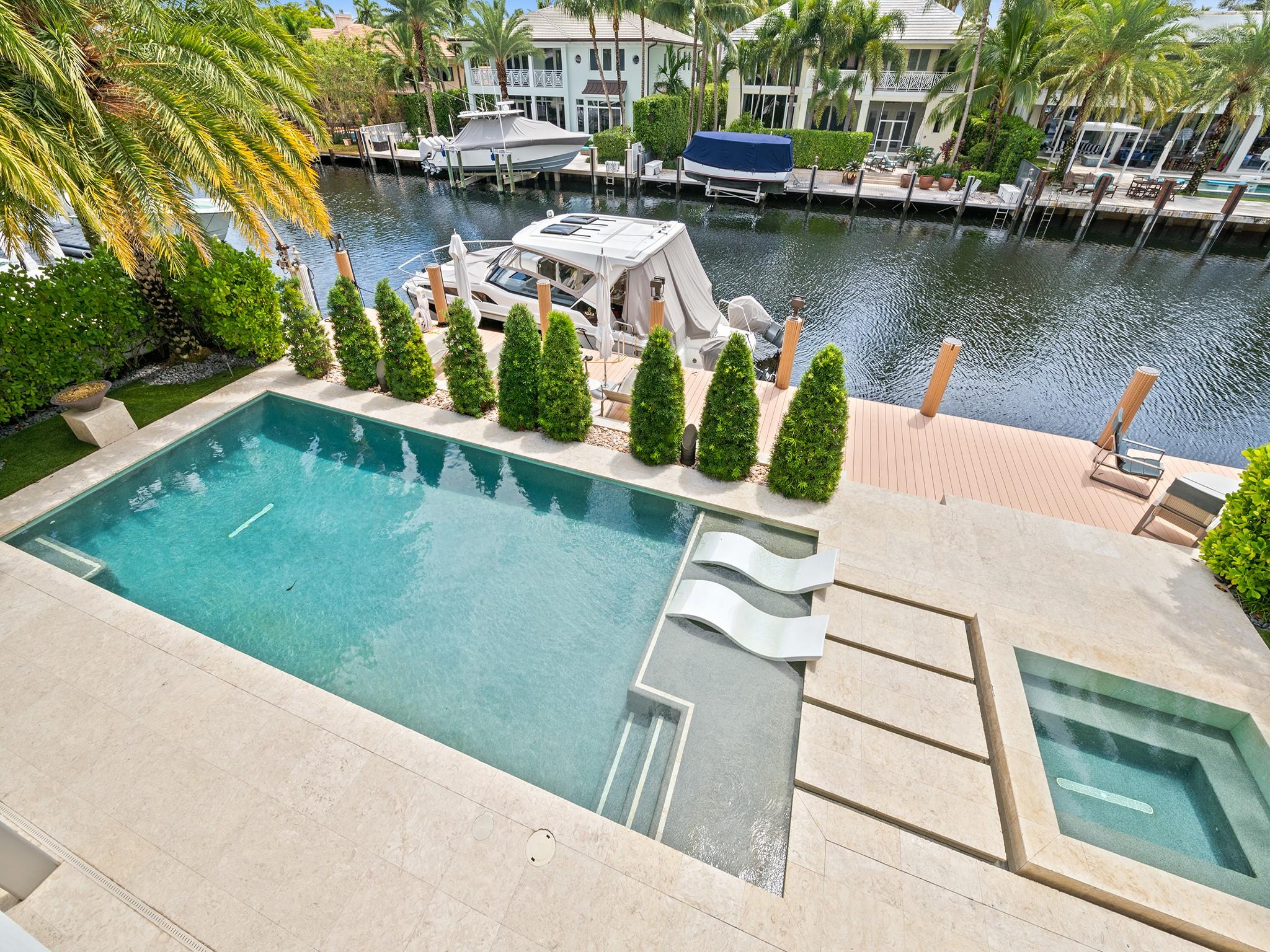 Seven Isles - Residential