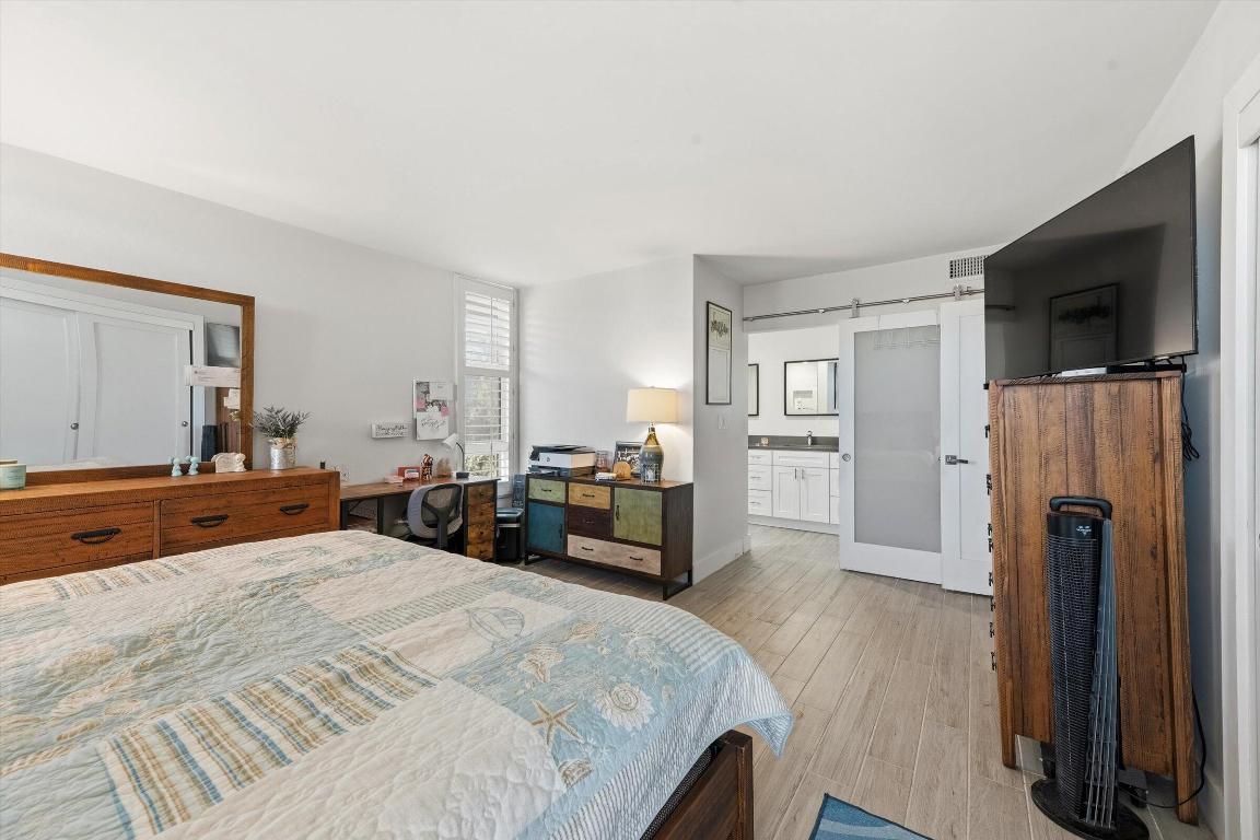 NO 15 PALM-AIRE COUNTRY CLUB - Residential