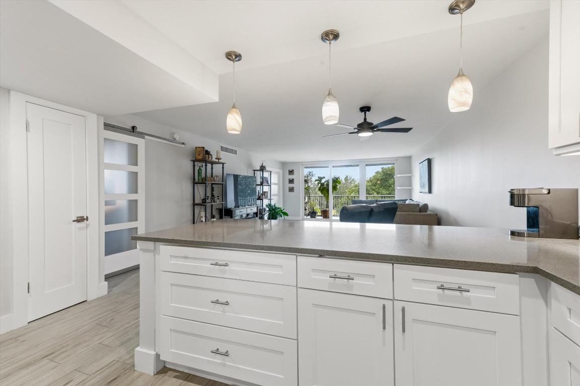 NO 15 PALM-AIRE COUNTRY CLUB - Residential