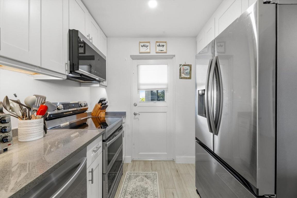 NO 15 PALM-AIRE COUNTRY CLUB - Residential