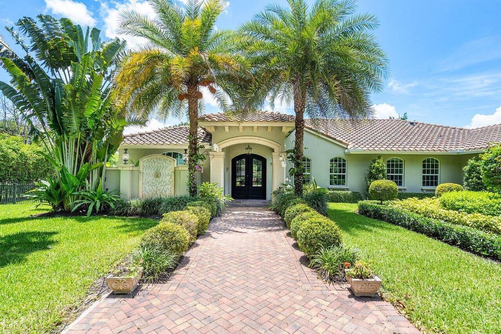 Photo of 5383 Sea Biscuit Road, Palm Beach Gardens, FL 33418 (MLS # R11101178)