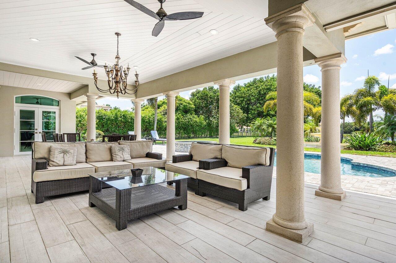 5383 S Sea Biscuit Road S, Palm Beach Gardens, FL, 33418/$2,999,000 3 5383 S Sea Biscuit Road S