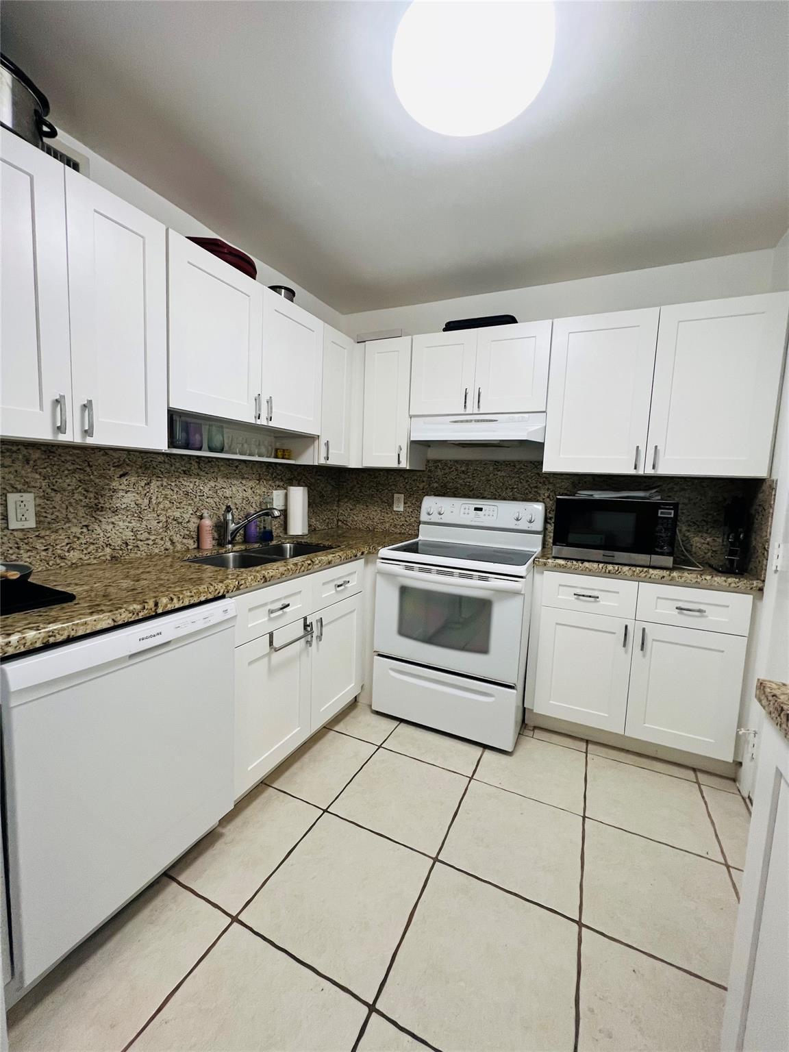 Emerald Hills CC - Residential