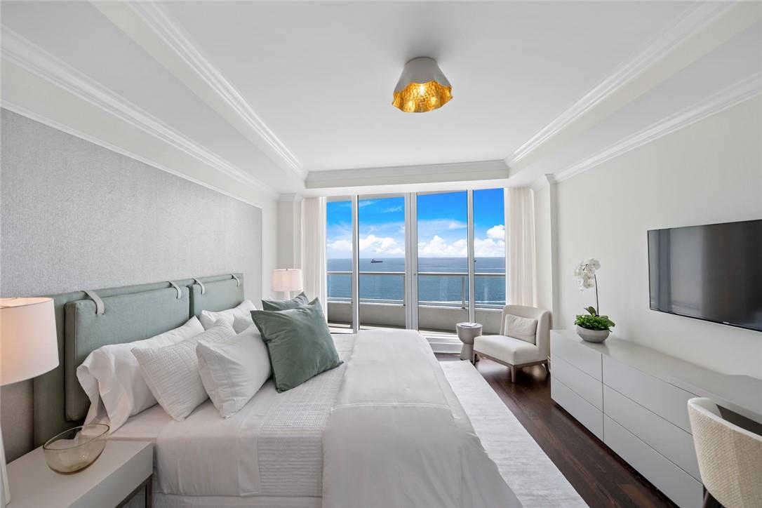 Ritz Carlton - Residential