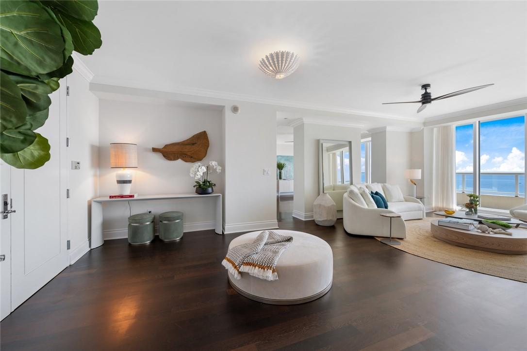 Ritz Carlton - Residential