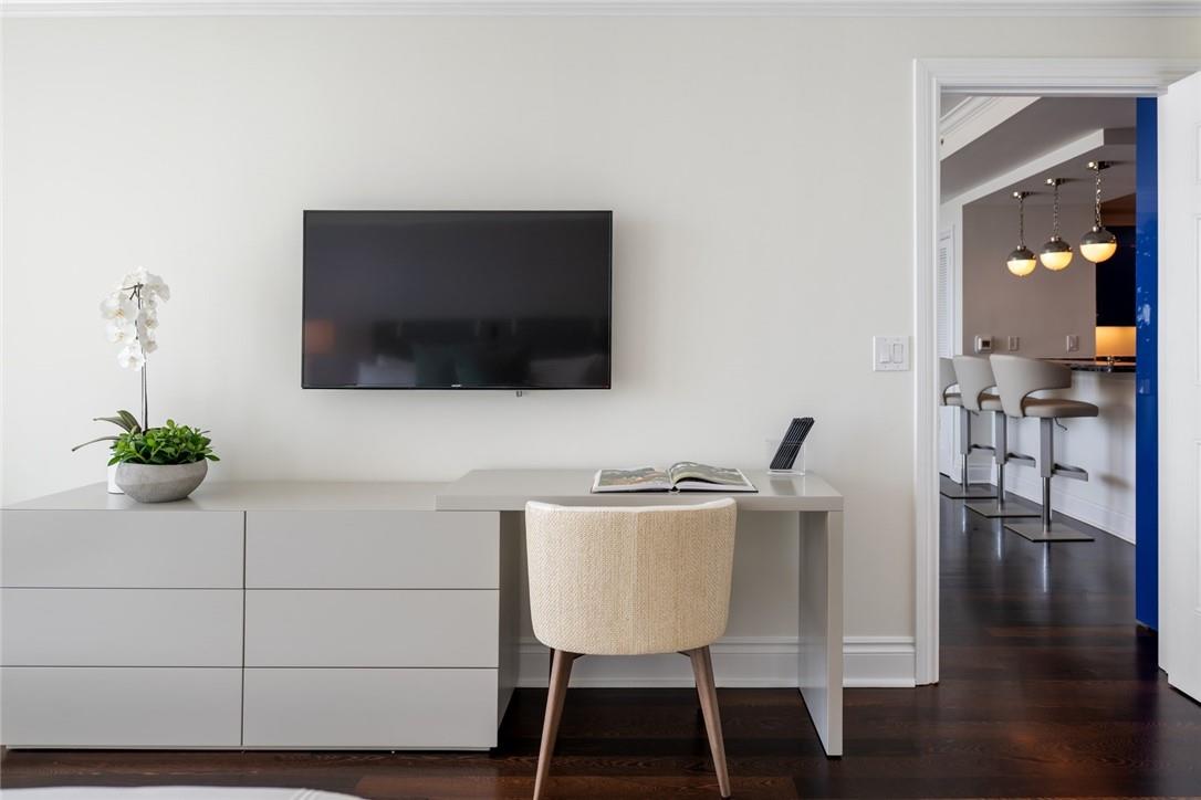 Ritz Carlton - Residential