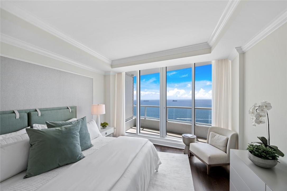 Ritz Carlton - Residential