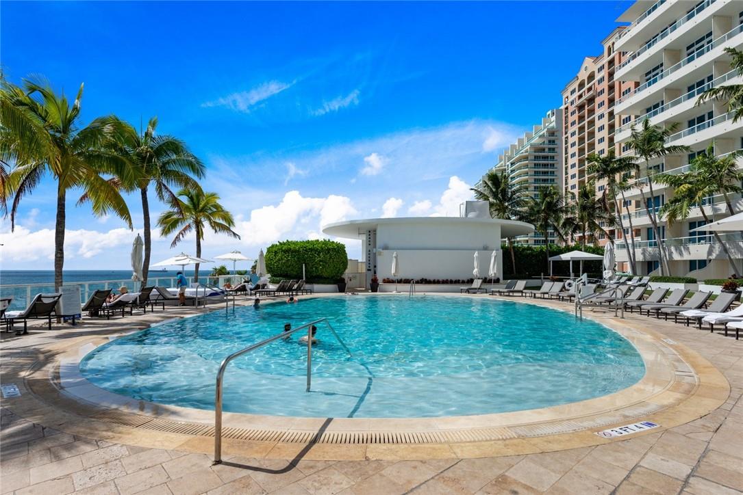 Ritz Carlton - Residential