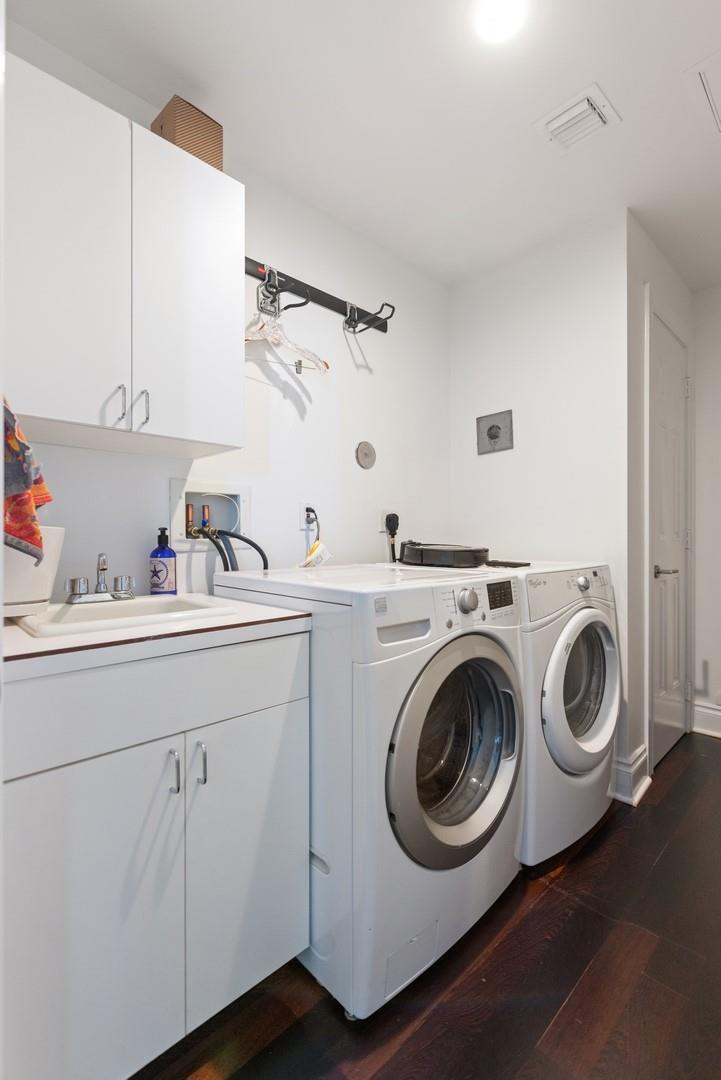 Ritz Carlton - Residential