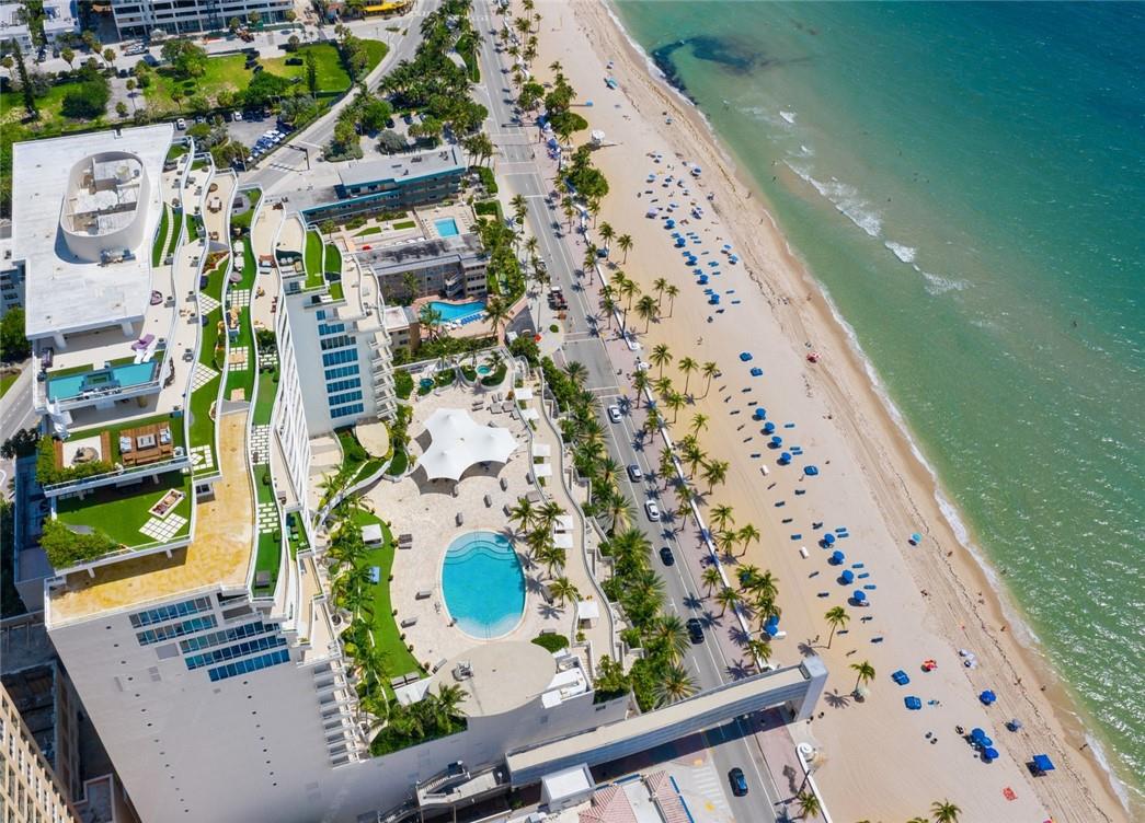 Ritz Carlton - Residential