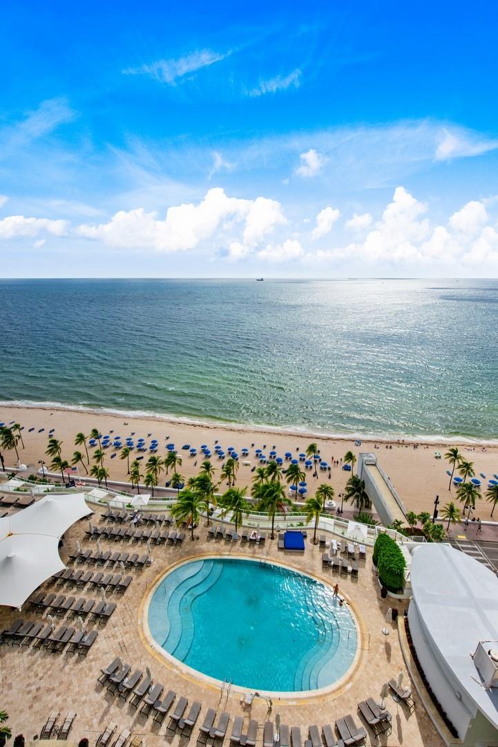 Ritz Carlton - Residential