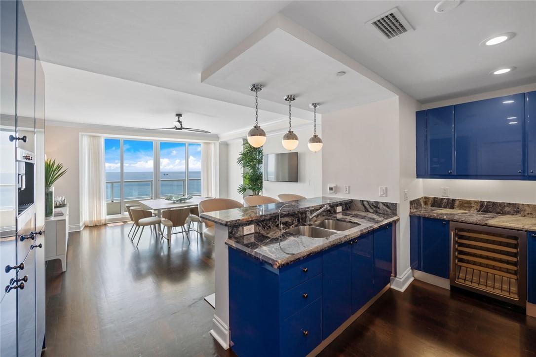 Ritz Carlton - Residential