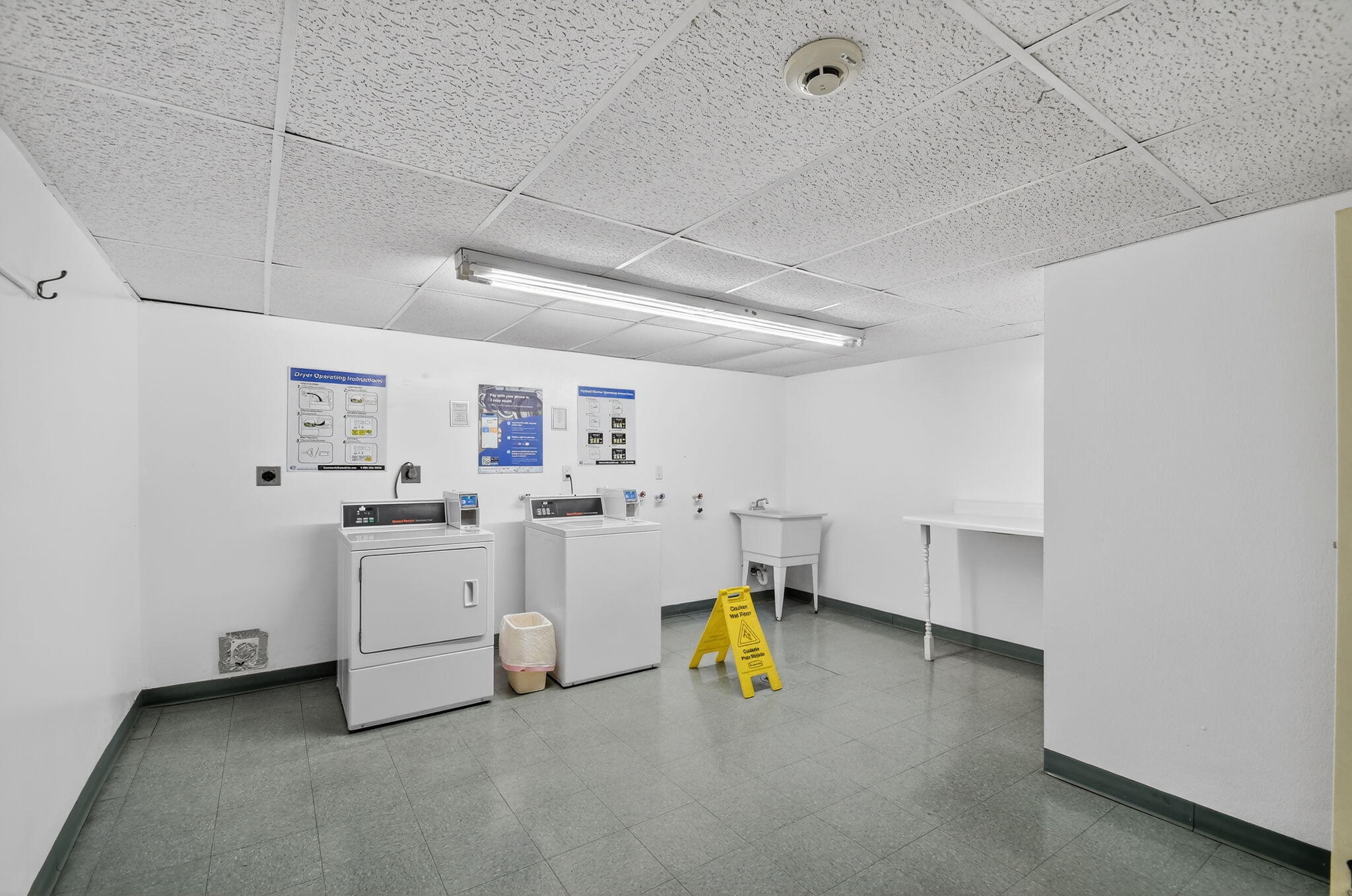 Le Chateau Royal Condo - Residential