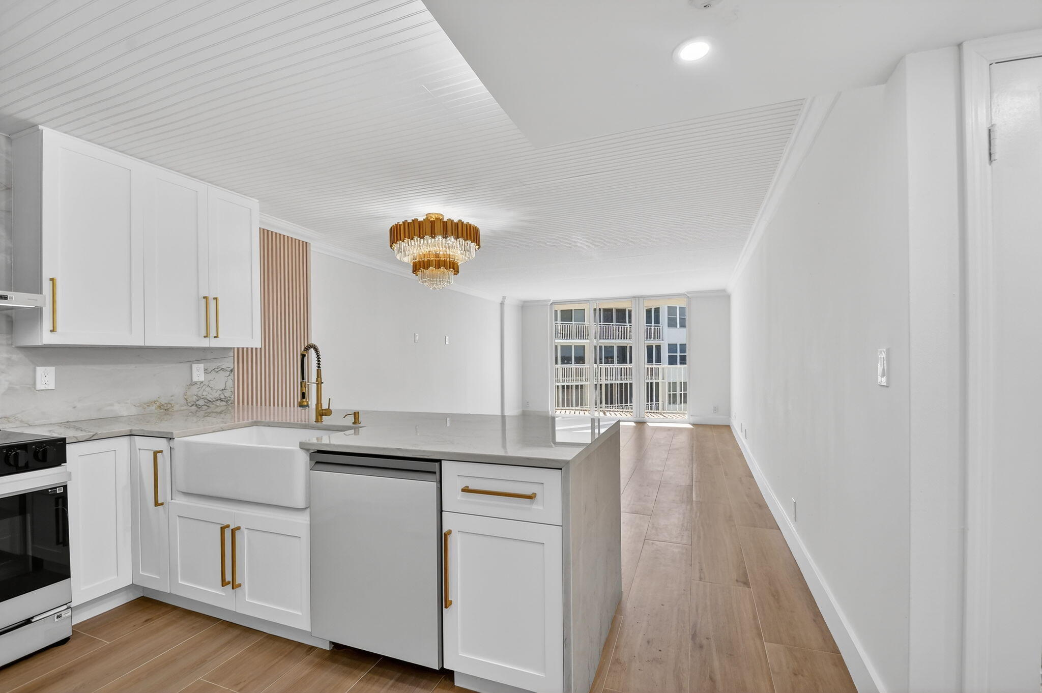 3540 S. Ocean Boulevard 810