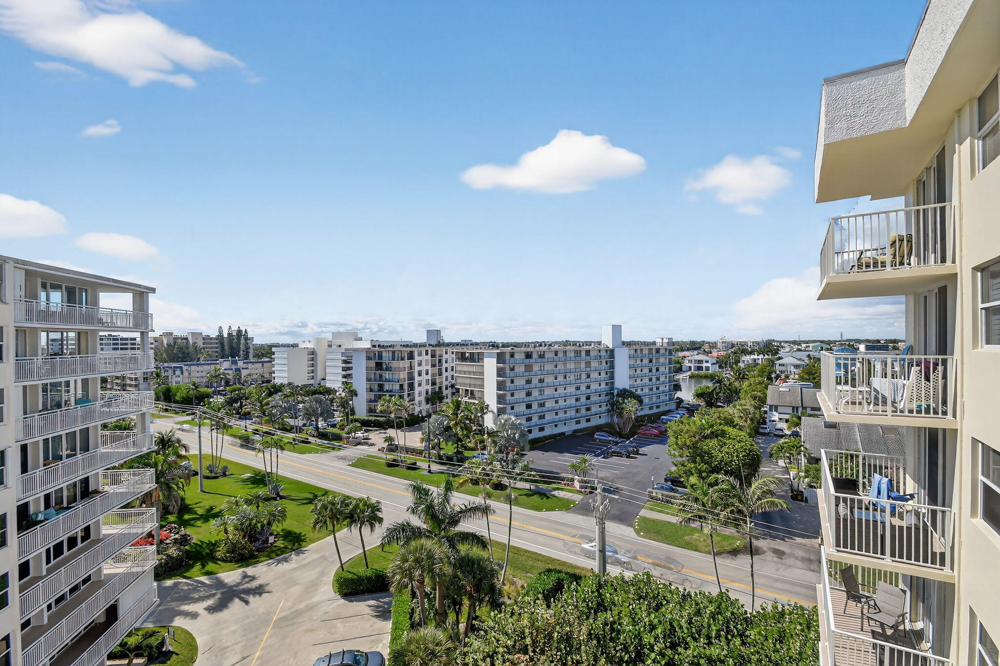 Le Chateau Royal Condo - Residential