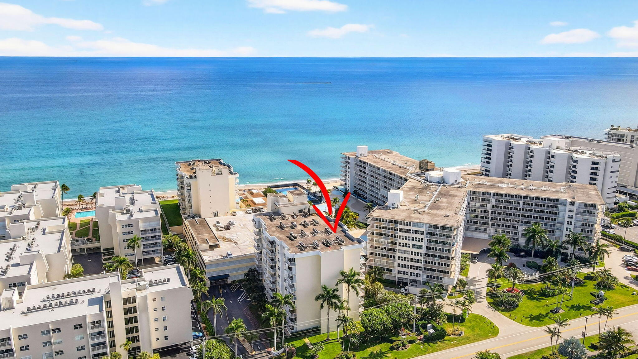 Le Chateau Royal Condo - Residential