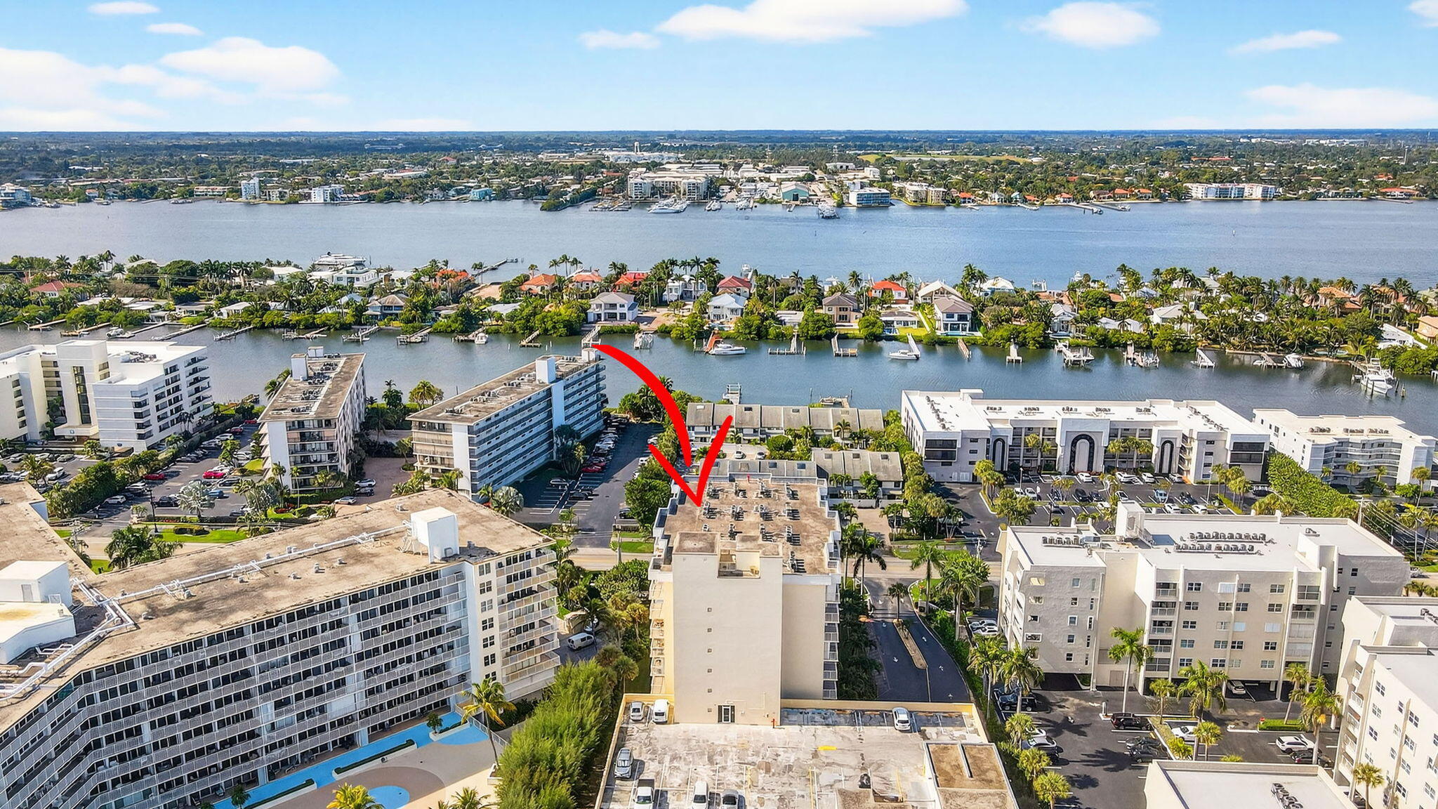 Le Chateau Royal Condo - Residential