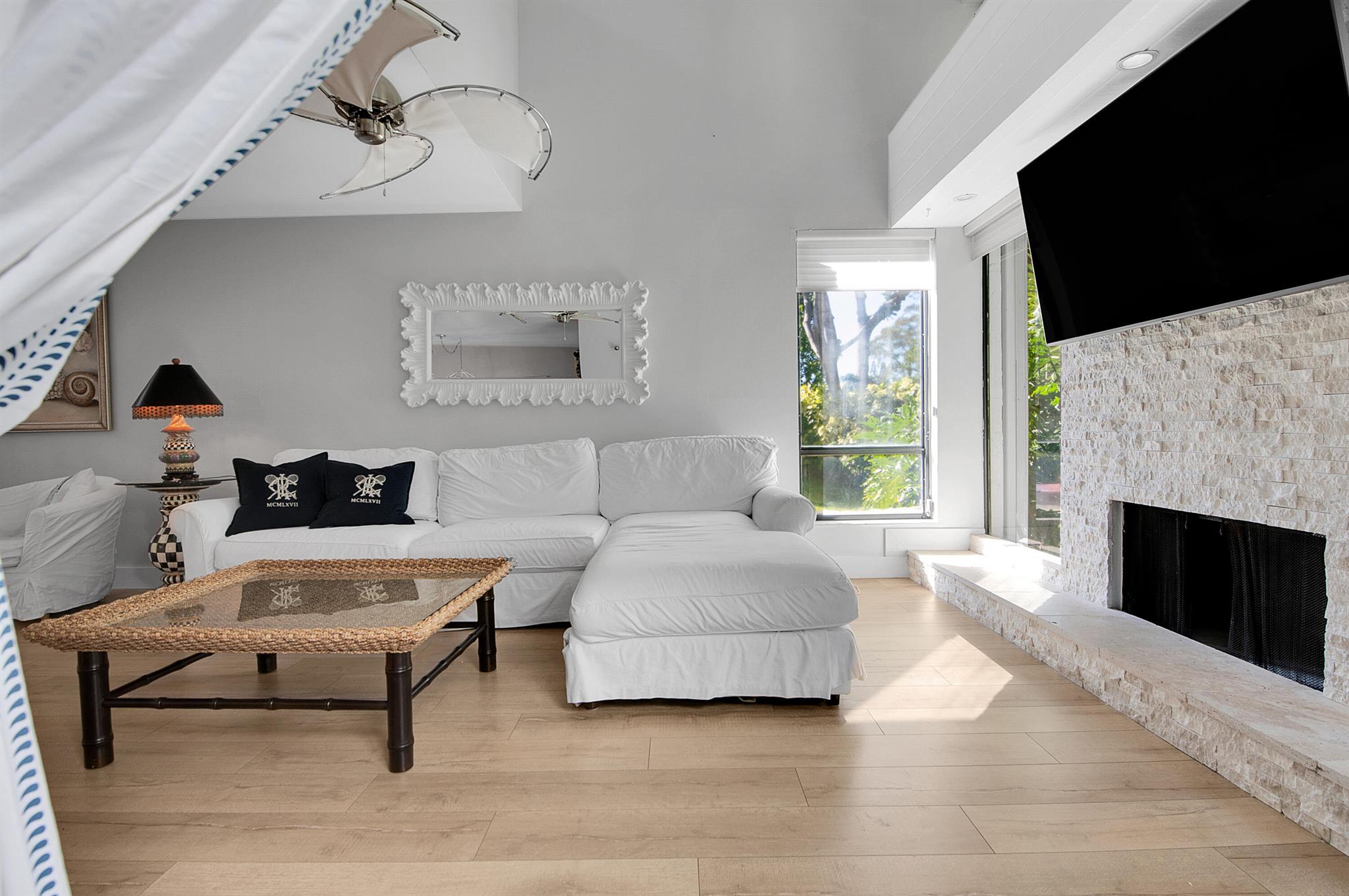 IRONWEDGE - Residential