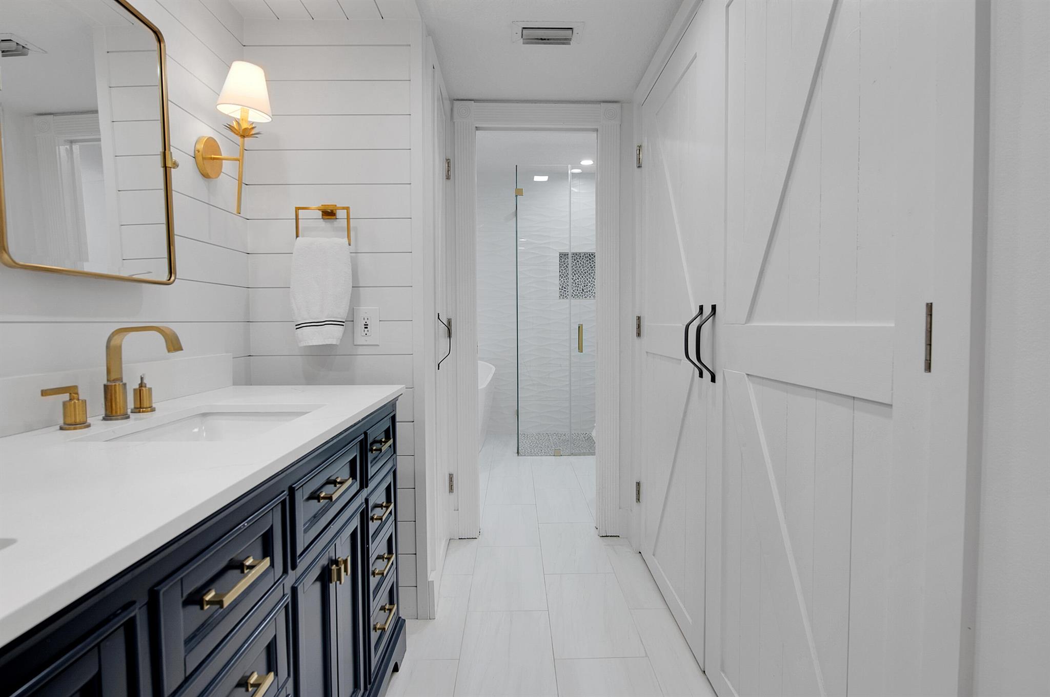 IRONWEDGE - Residential