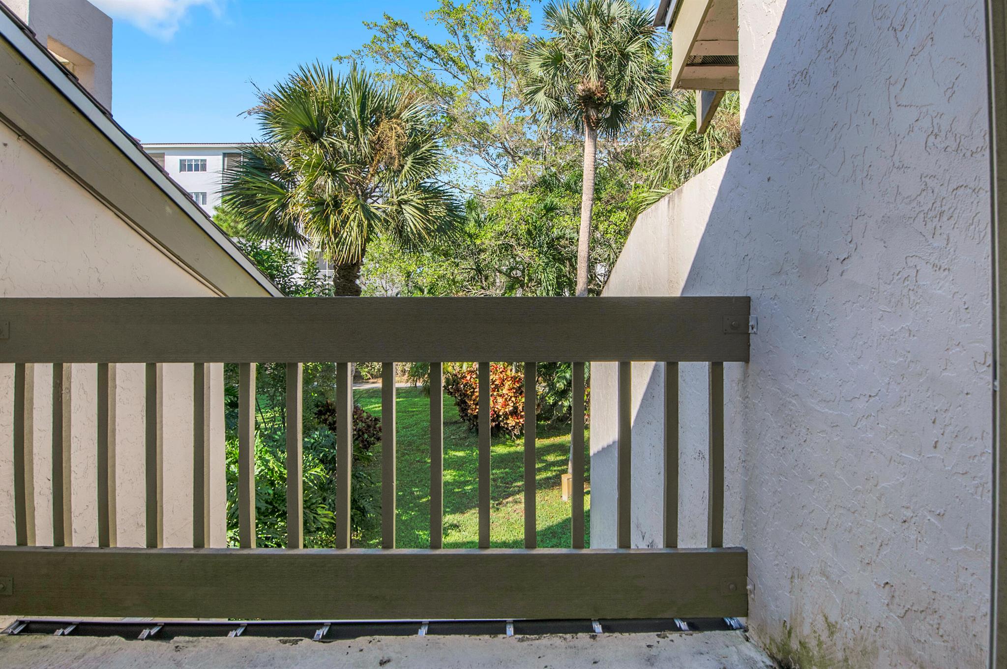 IRONWEDGE - Residential