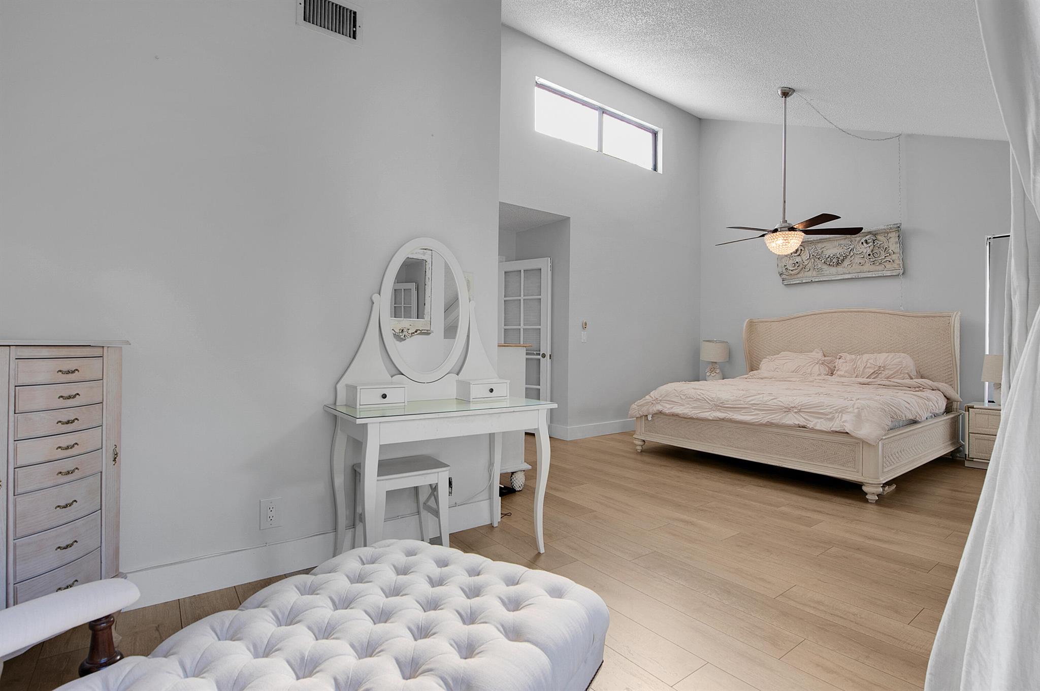 IRONWEDGE - Residential