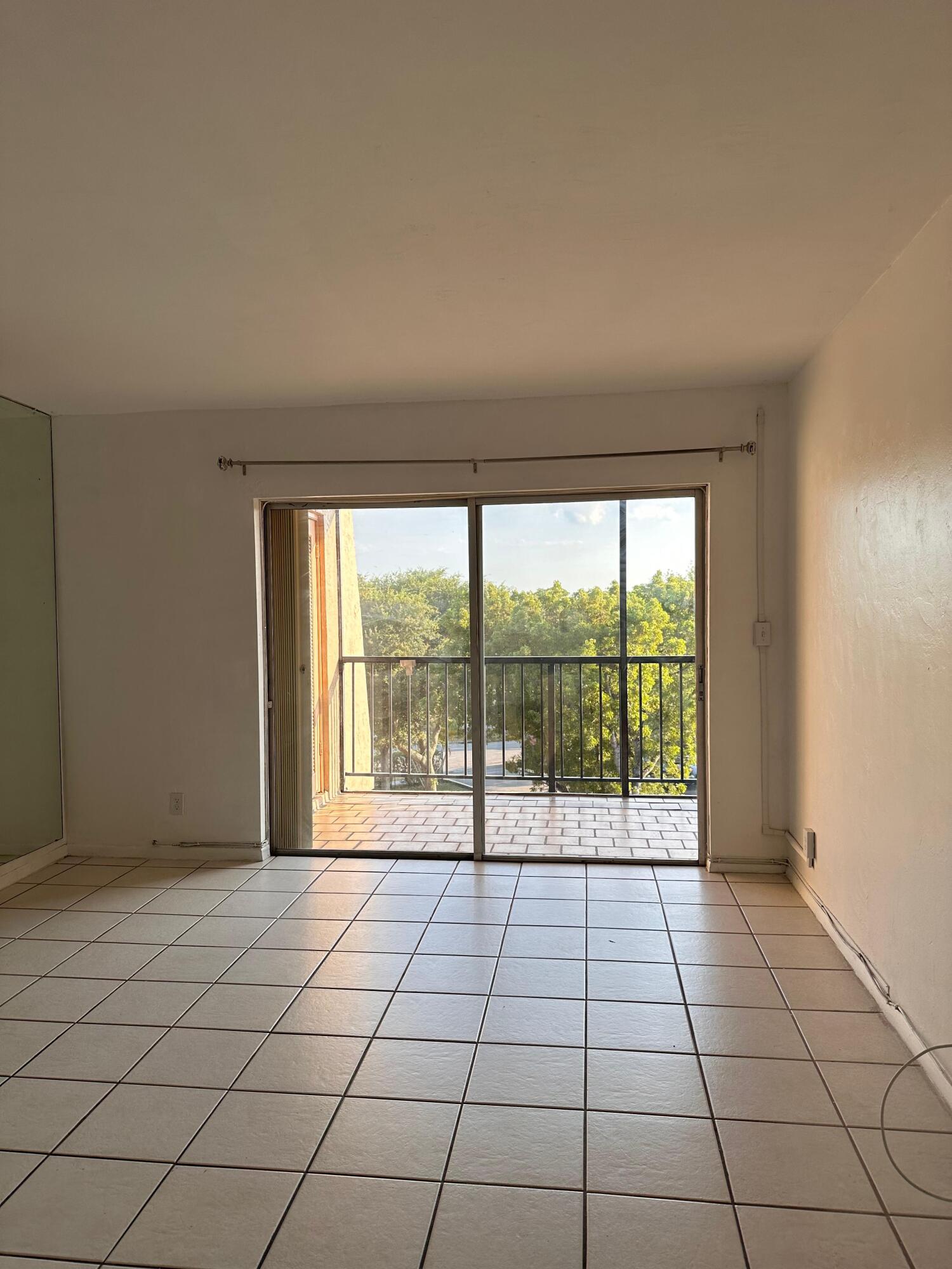 13707 Kendale Lakes Circle Ph13