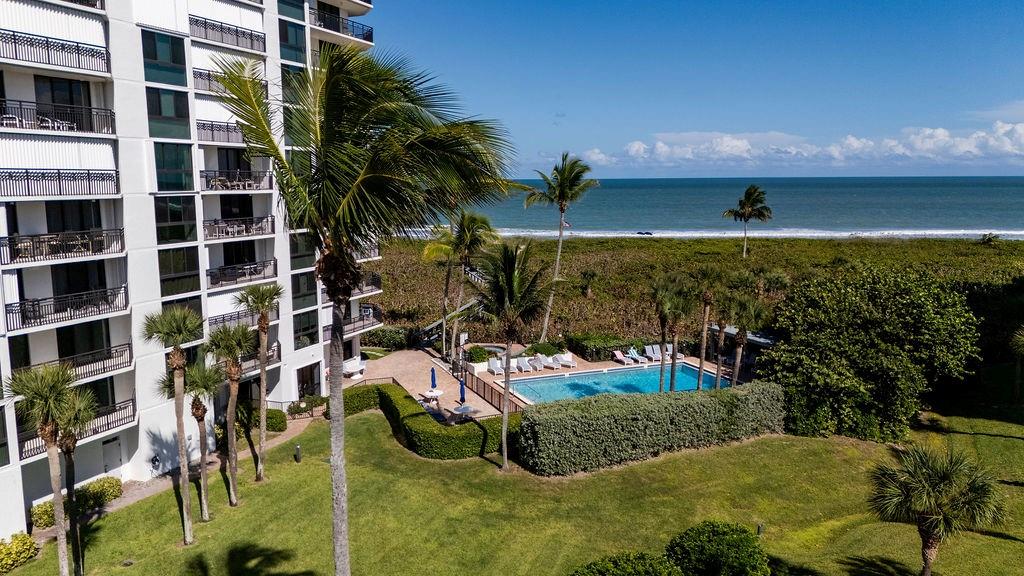Barclay Beach - Residential