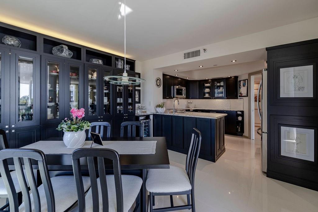 Barclay Beach - Residential