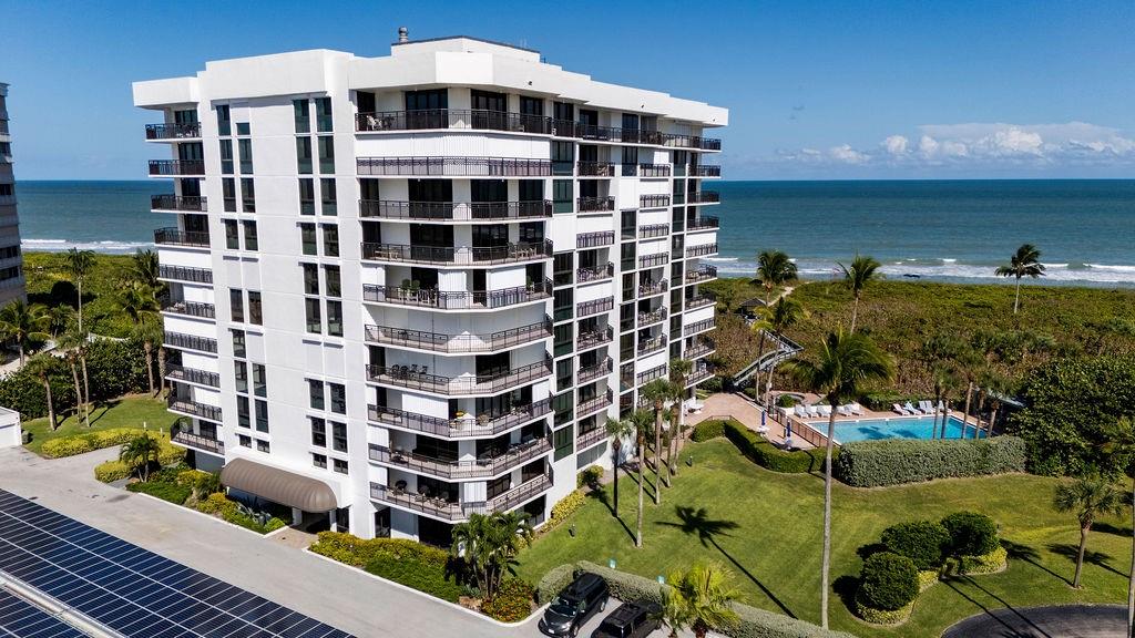 Barclay Beach - Residential