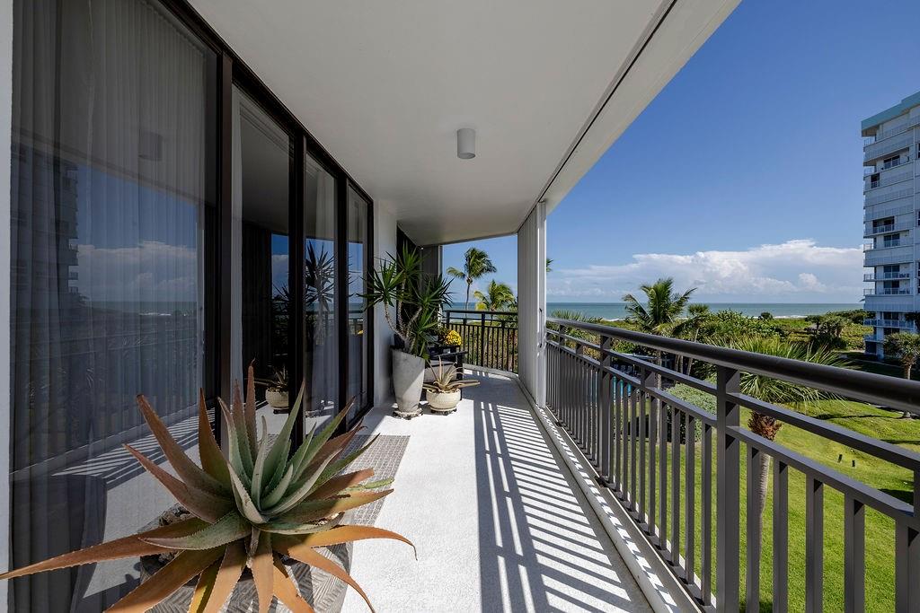 2800 N Highway A1a 408