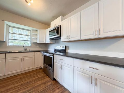 Bostad i Florida 5921 SW 41st Street West Park FL 33023