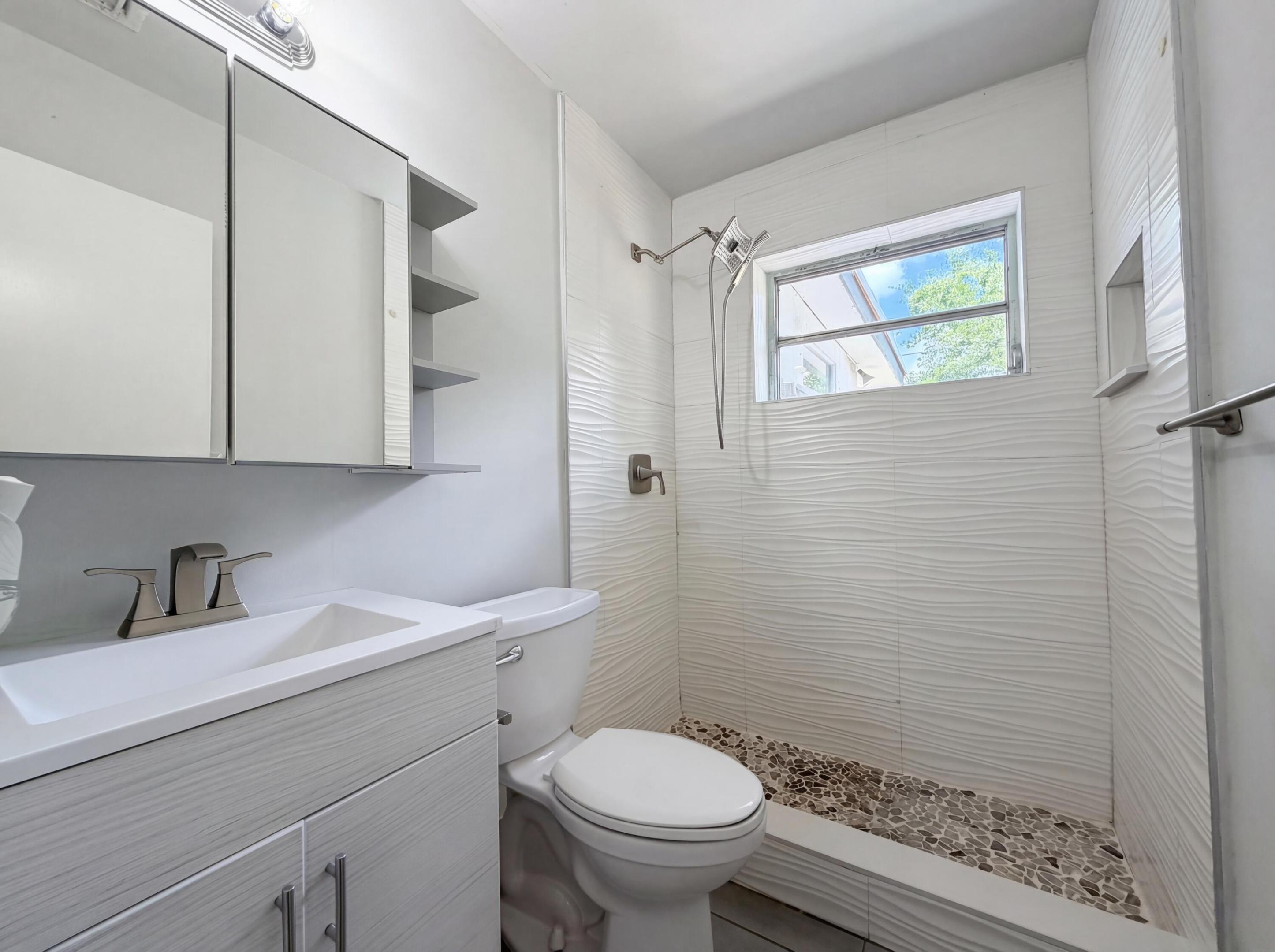 MIAMI GARDENS MANOR 49-47 B - Residential