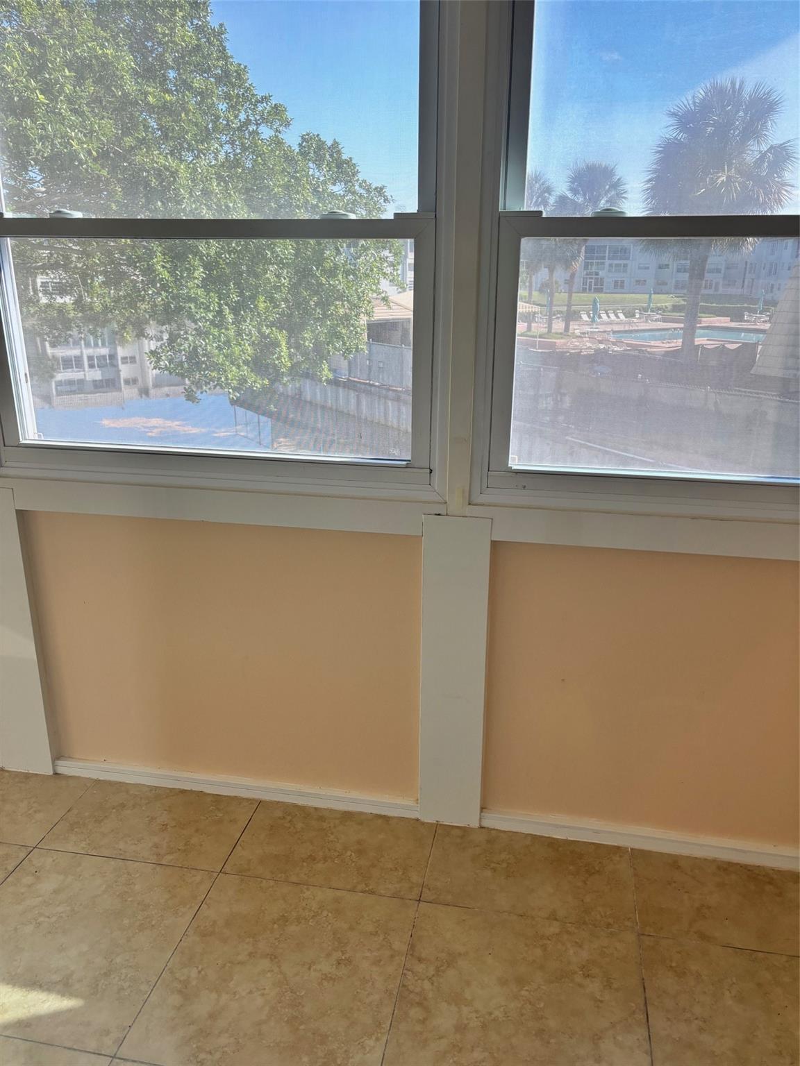Sunrise Lakes Condo Phase - Residential