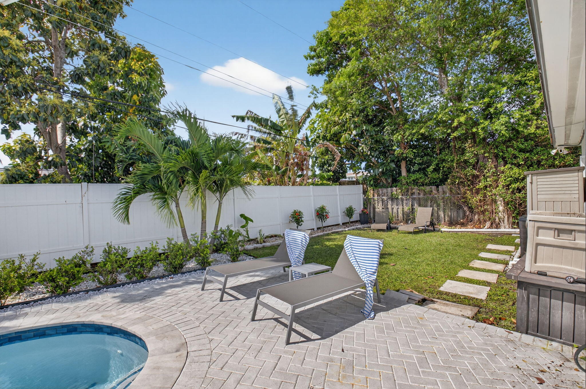 SKY RANCH ESTATES - Residential