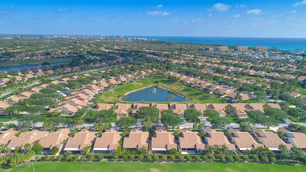 Photo of 102 Seashore Drive, Jupiter, FL 33477 (MLS # R11072557)