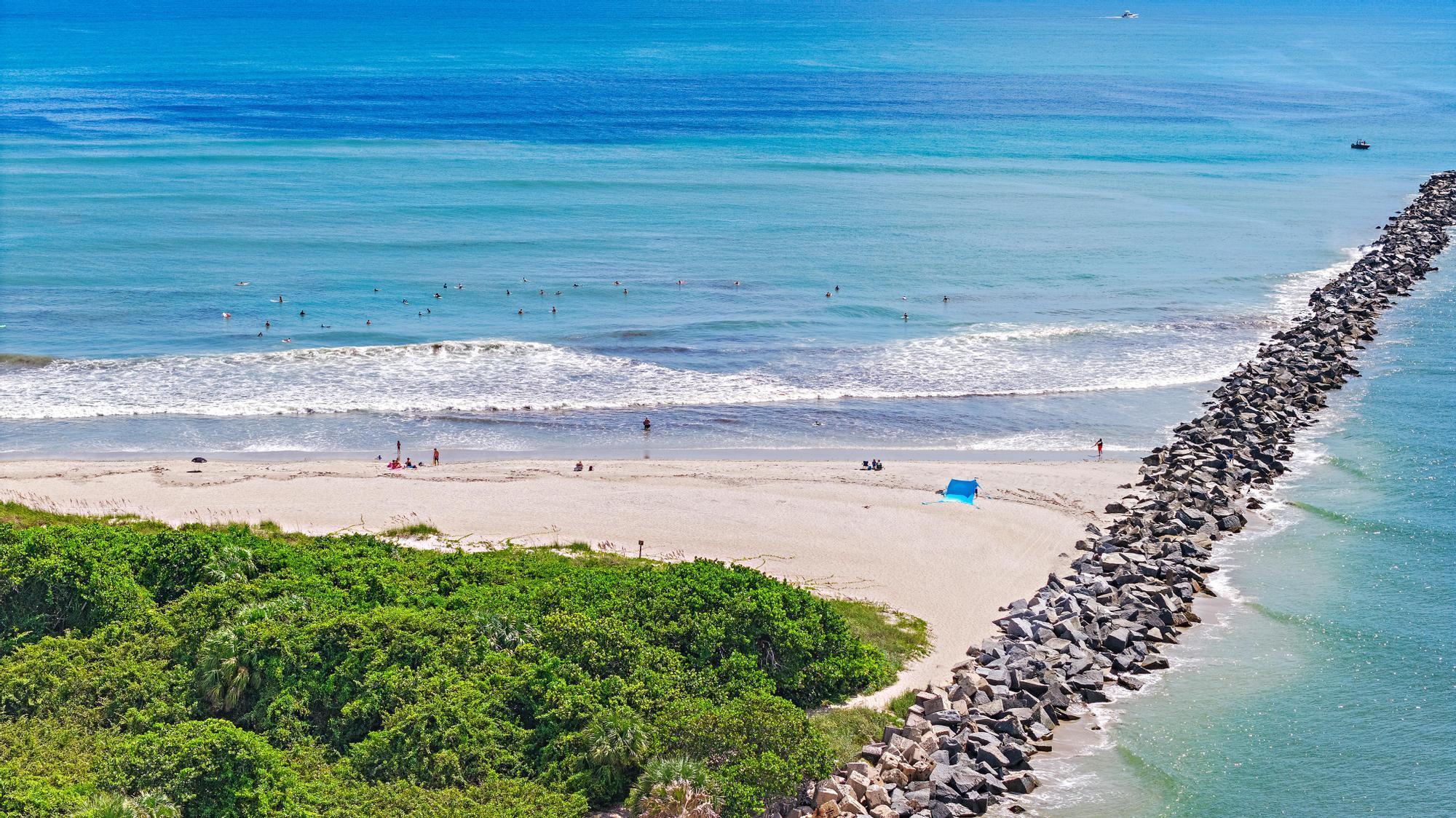 METES AND BOUNDS - Land