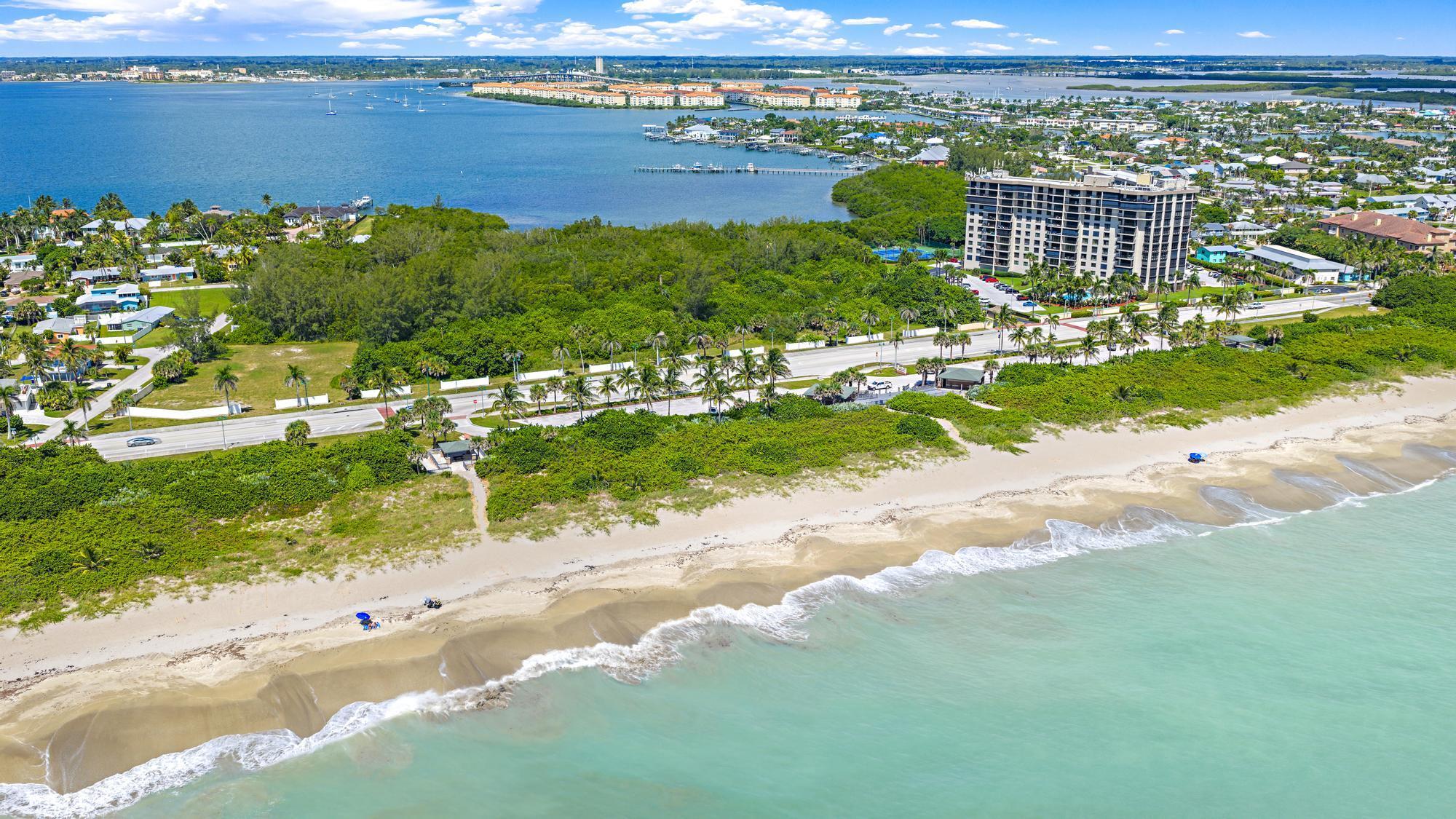 METES AND BOUNDS - Land