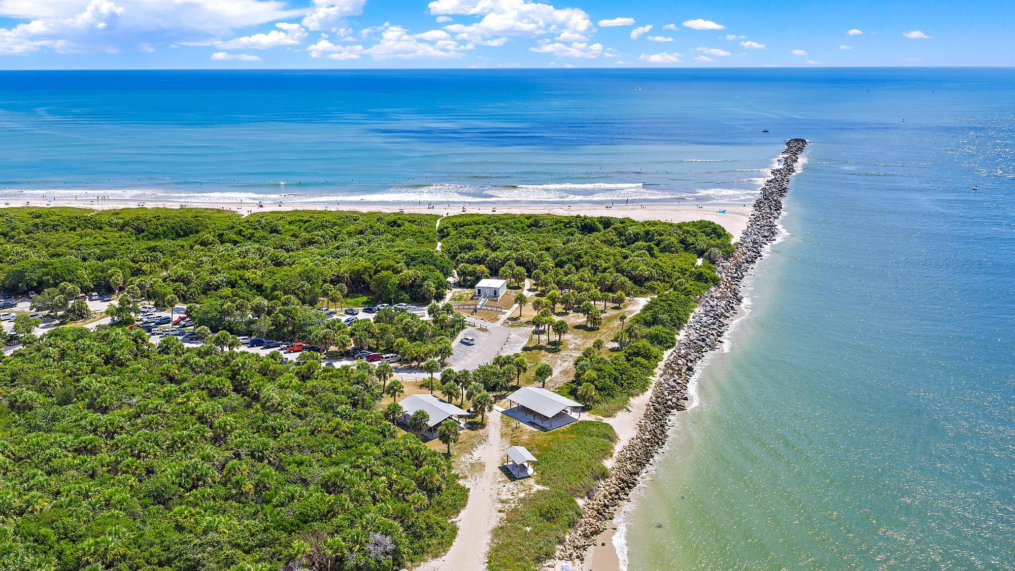 METES AND BOUNDS - Land