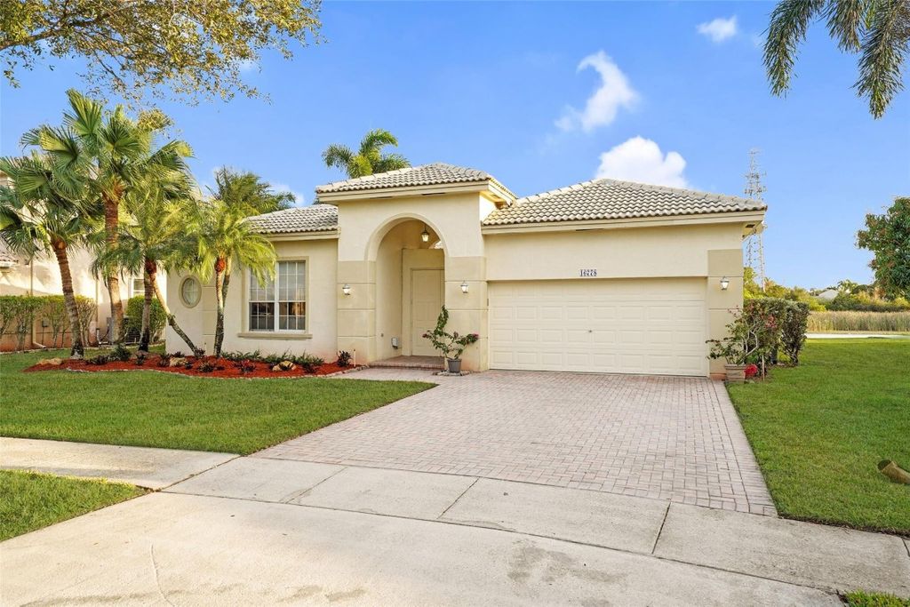 Photo of 16778 NW 8th Street, Pembroke Pines, FL 33028 (MLS # F10546598)