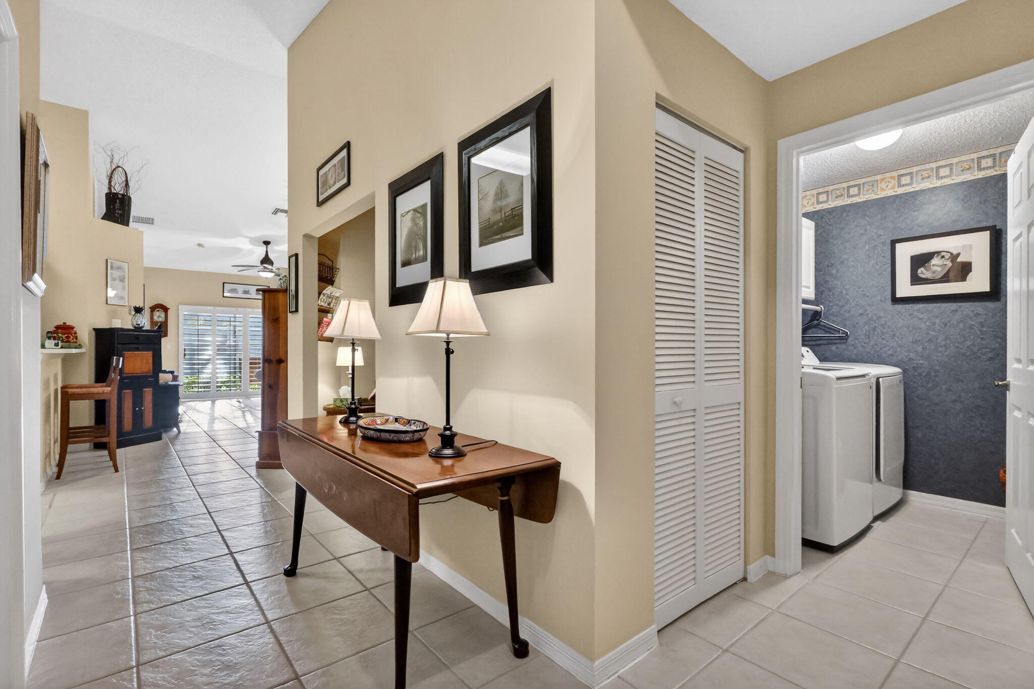 TUSCANY BAY - Residential