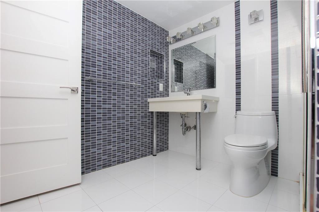 WELLESLEY PARK CONDO - Residential