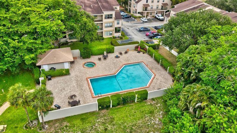 WELLESLEY PARK CONDO - Residential