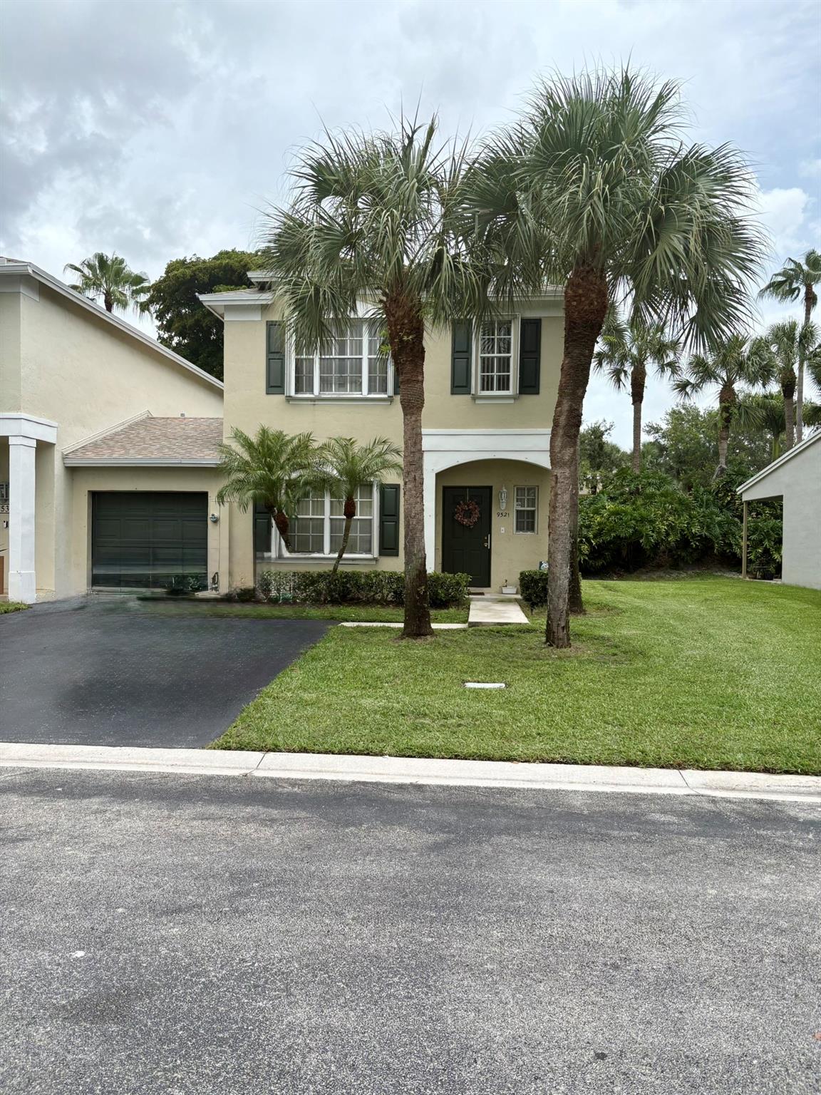 Great corner unit in desired community of Plum Harbor. This townhome includes a garage, screened covered patio and an open patio area for grilling and more. Two community pools, tennis courts, and more. Large open family room/dining room, large kitchen with pantry, laundry in garage. Newer AC - 2021.